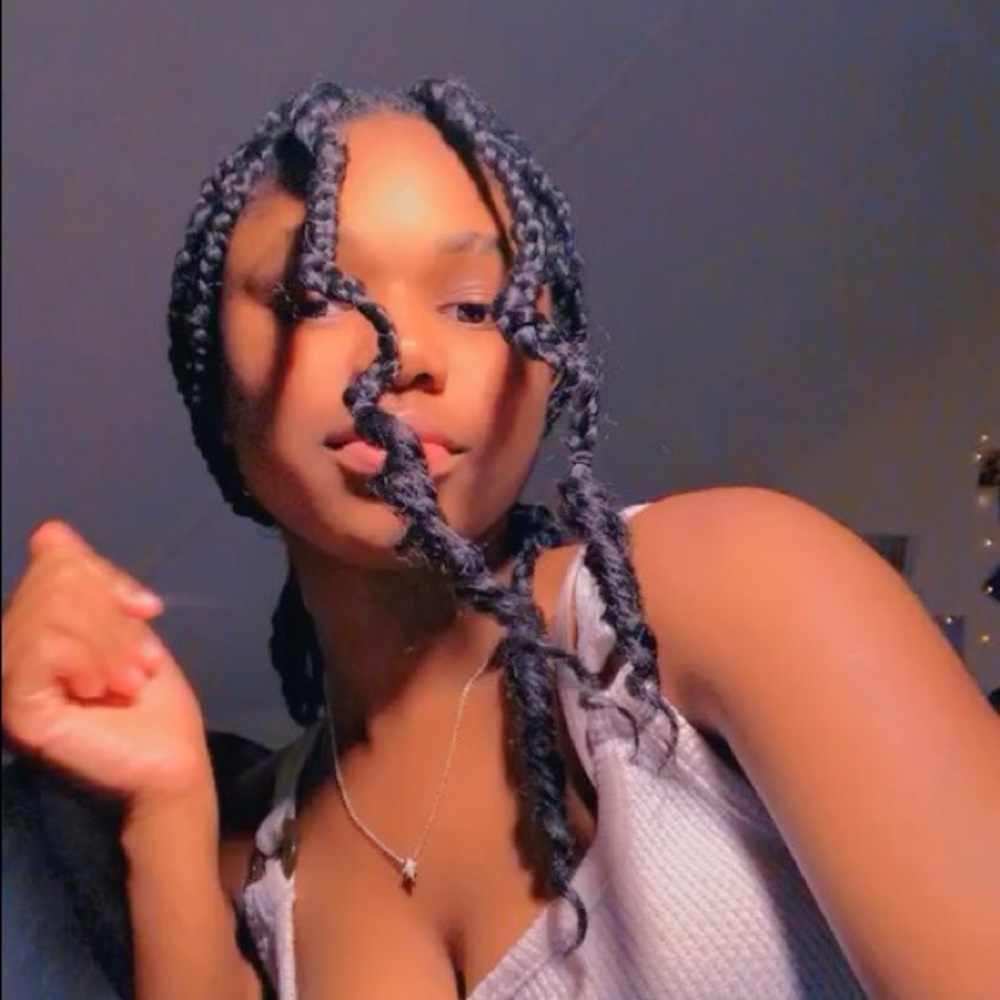 Meet your Posher, Laniah